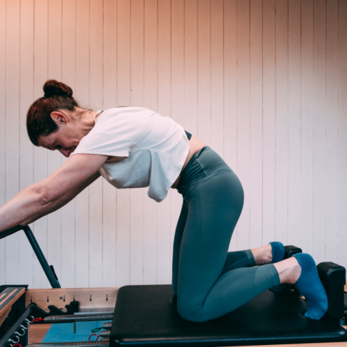 Reformer 5- knee stretch