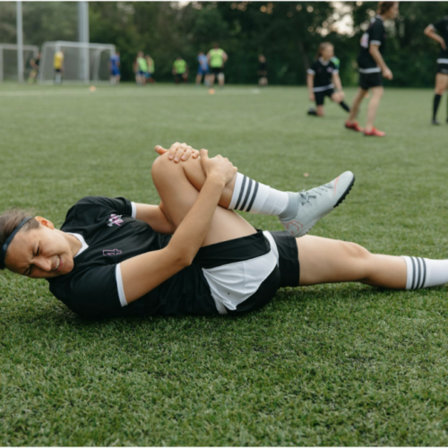 Injured-female-soccer-player-1024x680 Injured-female-soccer-player